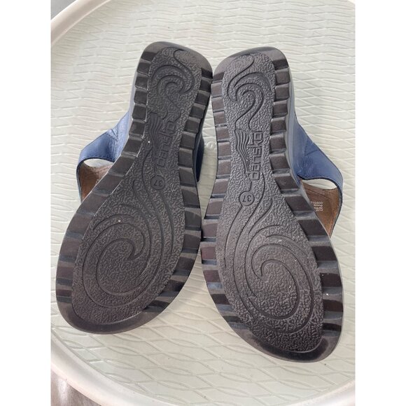Dansko Priya Thong Sandals Size 37 Navy Blue Embossed Madala Cork Sole Comfort - Picture 9 of 10